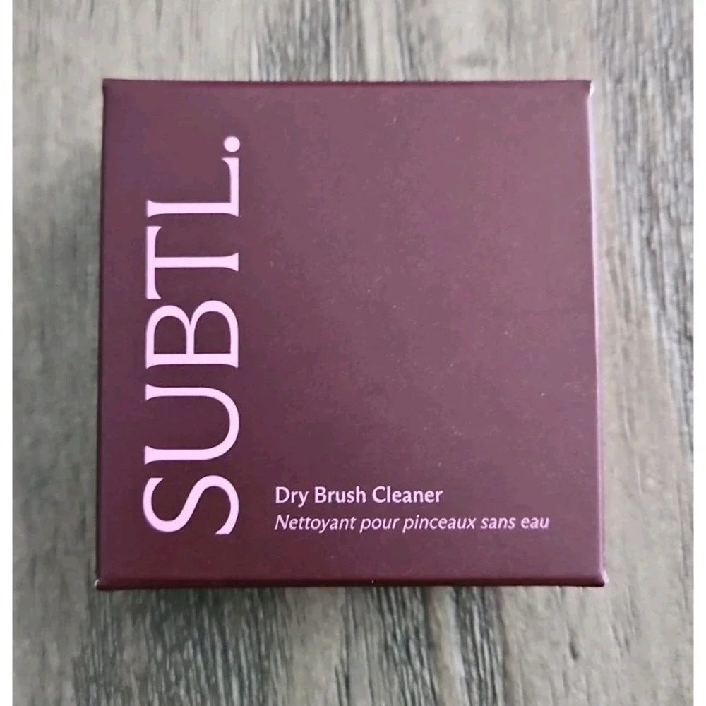 SUBTL Dry Brush Cleaner